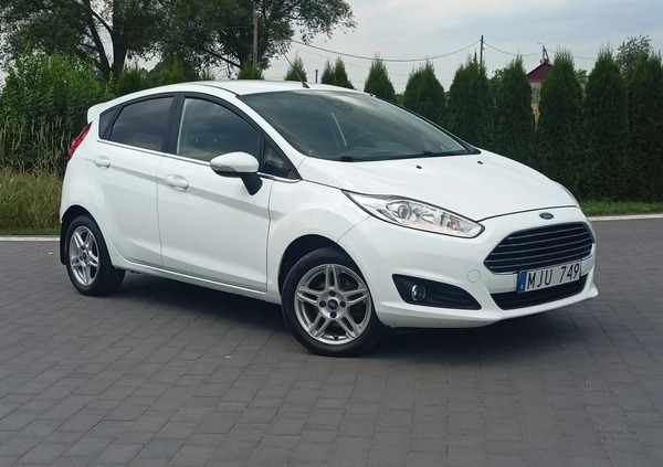 Ford Fiesta cena 26000 przebieg: 131585, rok produkcji 2013 z Chełmno małe 436